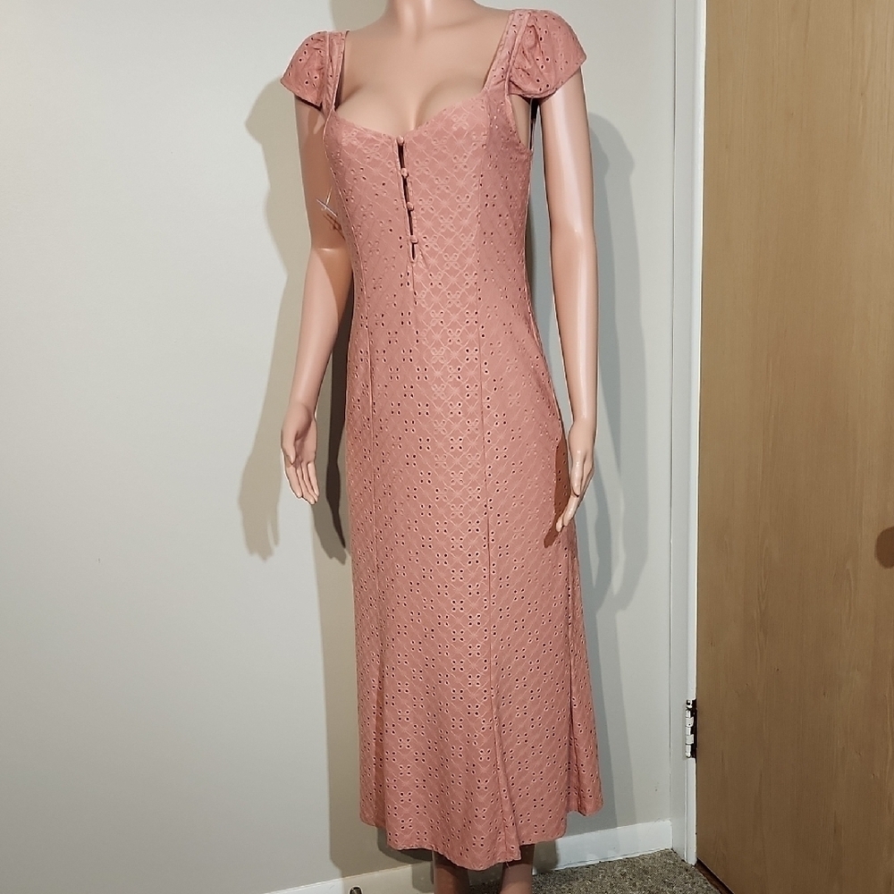 Wayf Pink Maxi Sundress with Sweetheart Neckline